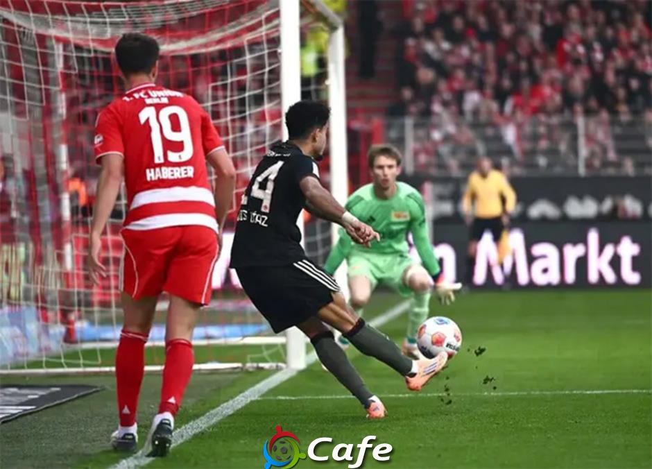 Châu Âu nín thở trước khoảnh khắc để đời của Luis Diaz