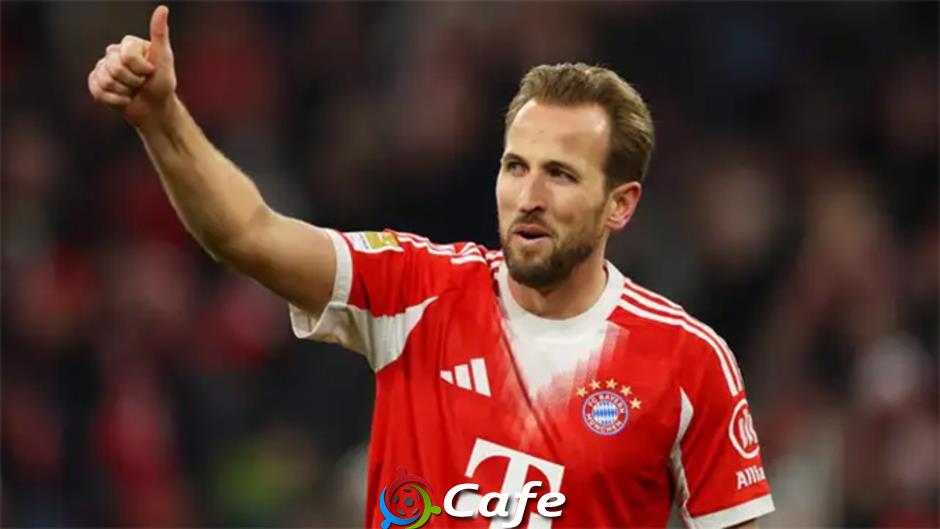 Harry Kane đưa ra lời khuyên cho thần đồng Lennart Karl