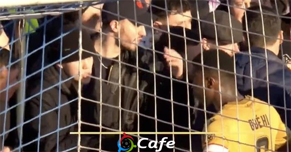Guehi đối đầu với chính CĐV Crystal Palace