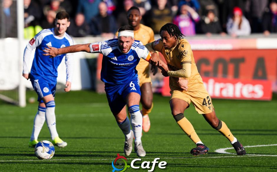 Macclesfield: Niềm tin chiến thắng sẽ đưa ta đến bến bờ vui Macclesfield: Niềm tin chiến thắng sẽ đưa ta đến bến bờ vui