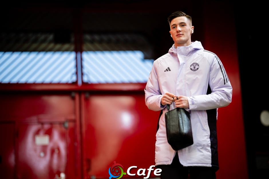 Tường thuật MU 1-2 Brighton
