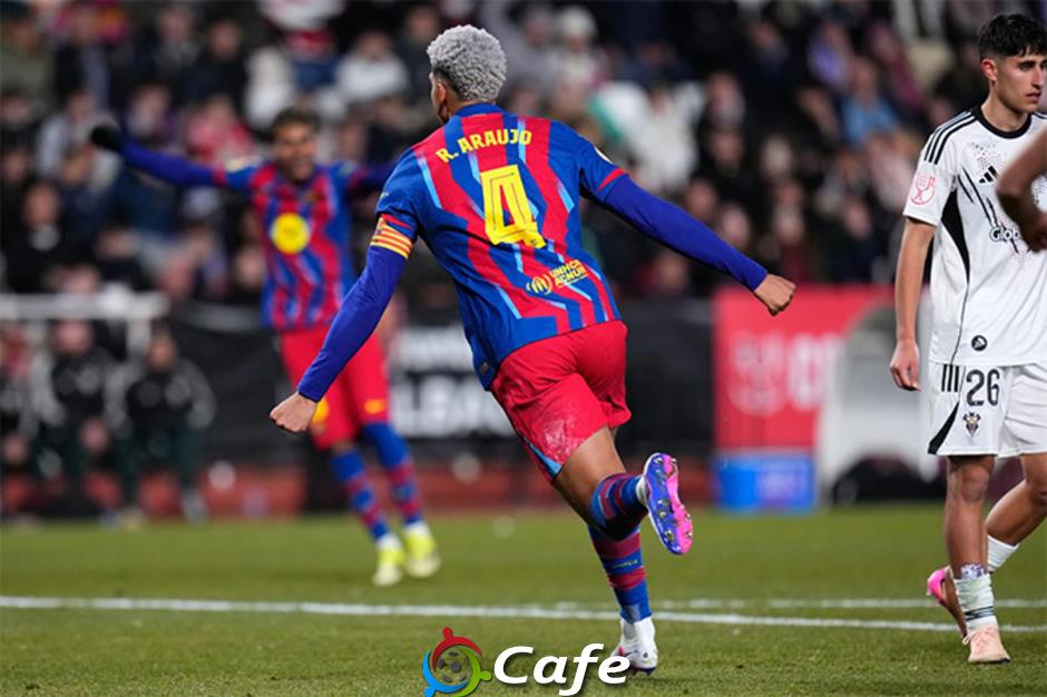 Barca có tới 2 cầu thủ… không bình thường