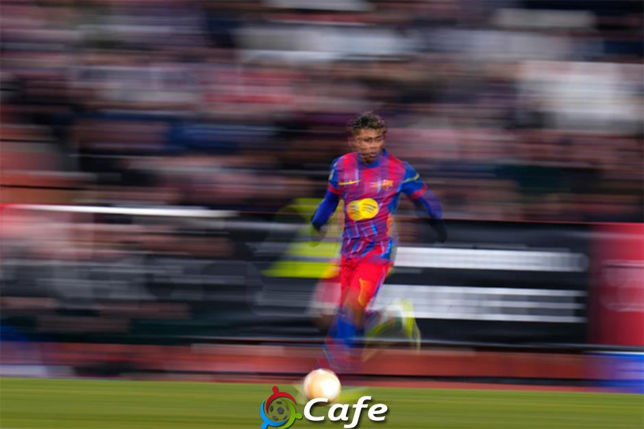 Barca có tới 2 cầu thủ… không bình thường