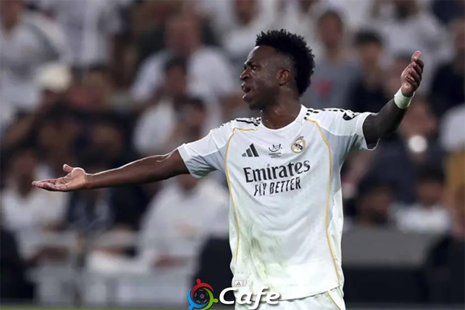 Vinicius: Từ ngôi sao sân cỏ đến 'biên niên sử sự cố'