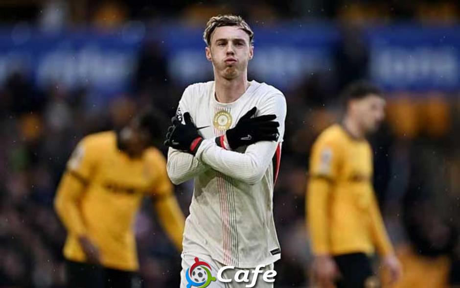 Phil Foden liệu có thể cạnh tranh với Cole Palmer suất đá chính của ĐT Anh?