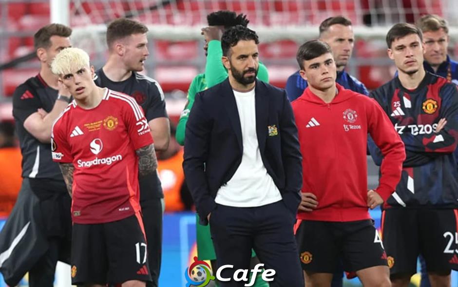 Chính xác thì Carrick đã thay đổi điều gì ở MU?