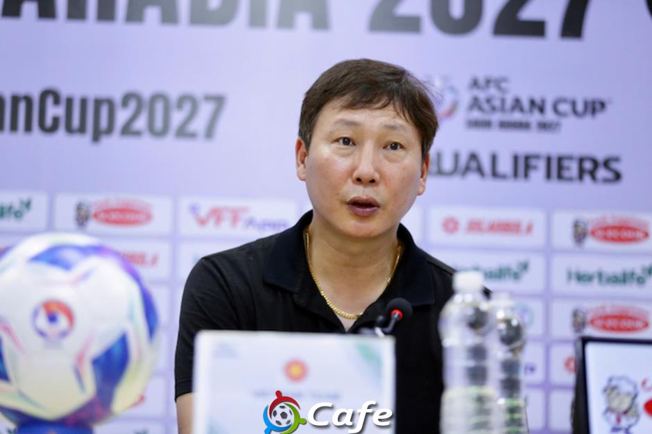 HLV Kim Sang Sik: ‘Tôi tiếc khi ĐT Việt Nam không thể ghi nhiều bàn thắng’