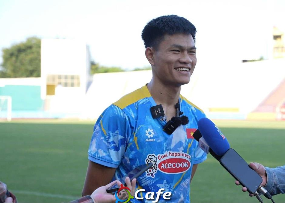 Tiền đạo đội tuyển Việt Nam khen Xuân Son ở một đẳng cấp khác Tiền đạo đội tuyển Việt Nam khen Xuân Son ở một đẳng cấp khác