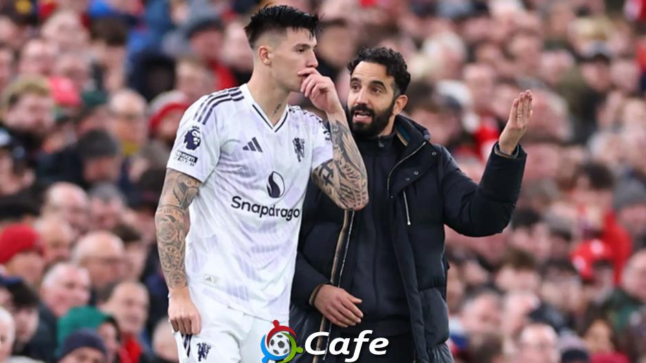 Vì sao Benjamin Sesko dự bị trong trận thắng Liverpool?