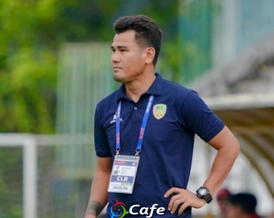 Cựu tuyển thủ 4 lần dự SEA Games mất ghế HLV trưởng