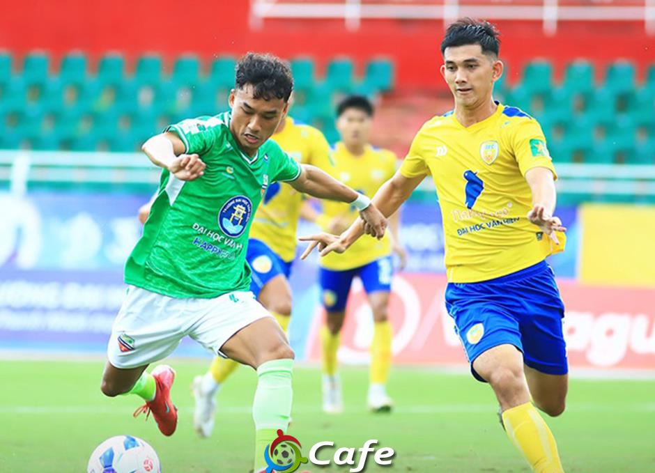 Đội bóng sinh viên làm nên lịch sử ở giải chuyên nghiệp Việt Nam Đội bóng sinh viên làm nên lịch sử ở giải chuyên nghiệp Việt Nam
