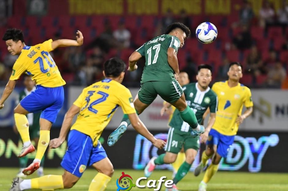 Dội 'mưa' bàn thắng, Đồng Nai xây chắc ngôi đầu Dội 'mưa' bàn thắng, Đồng Nai xây chắc ngôi đầu
