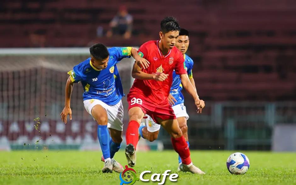Trọng Đại ghi bàn ở giải hạng Nhất, giúp Long An chiến thắng