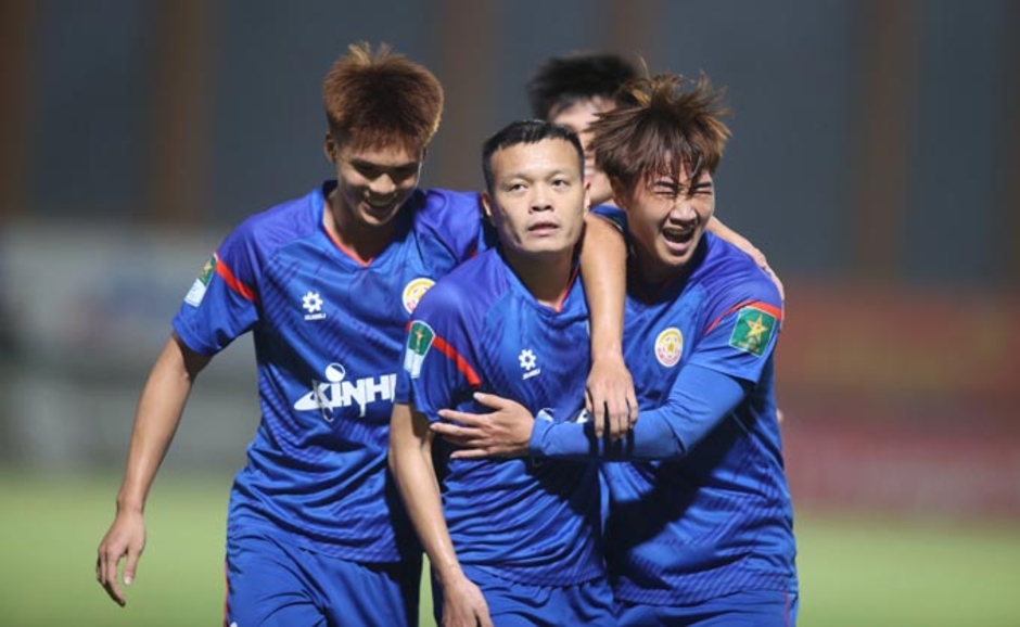 Vòng 10 giải hạng Nhất QG 2025/26: Bắc Ninh ngược dòng ngoạn mục, Trẻ PVF-CAND thắng với tỉ số kinh hoàng&nbsp;