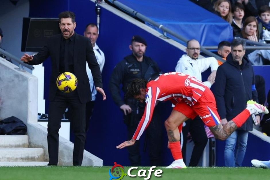 Atletico có thể sa thải Diego Simeone