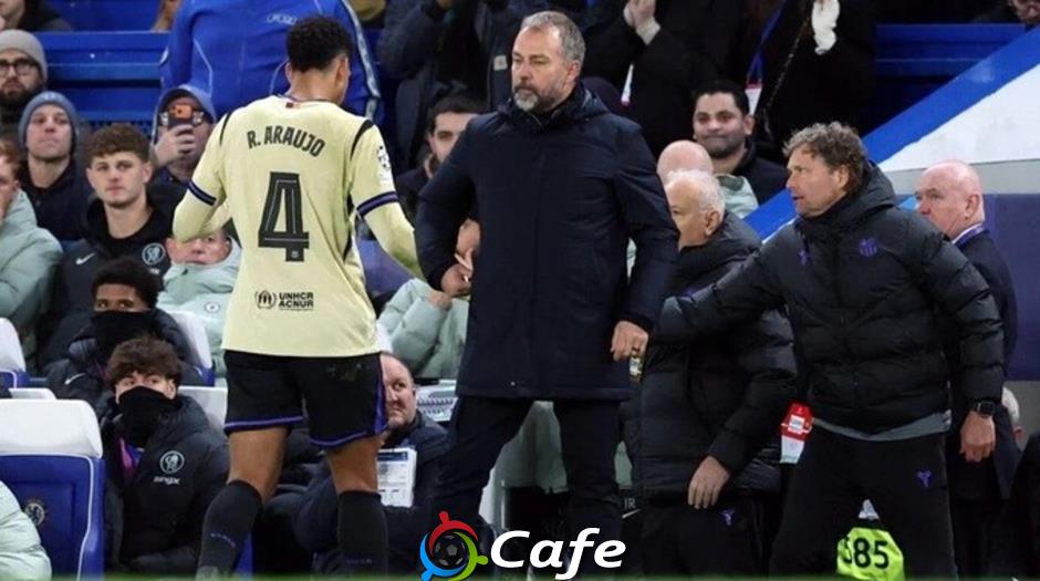 Barca có bị… thần kinh không? Barca có bị… thần kinh không?