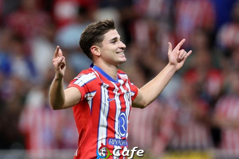Barca nhắm ai thay Robert Lewandowski?