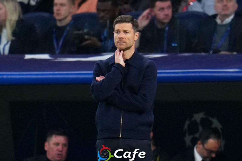 Benzema lý giải vì sao Real Madrid gặp khó dưới thời Alonso