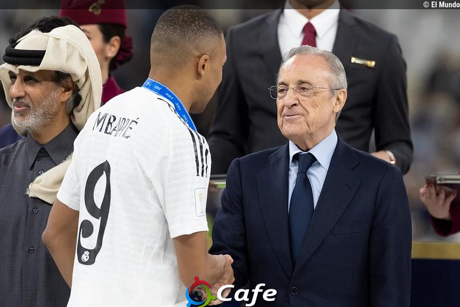Các Galacticos lại đang 'giết' Real Madrid