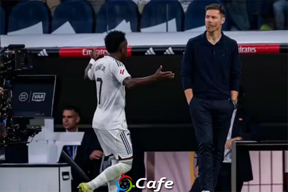 Fan Real Madrid chọn Xabi Alonso, quay lưng với Vinicius