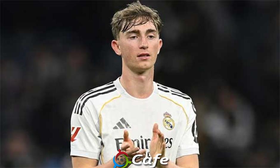 Hậu vệ Real Madrid gặp rắc rối chỉ vì một cú nhấp chuột Hậu vệ Real Madrid gặp rắc rối chỉ vì một cú nhấp chuột