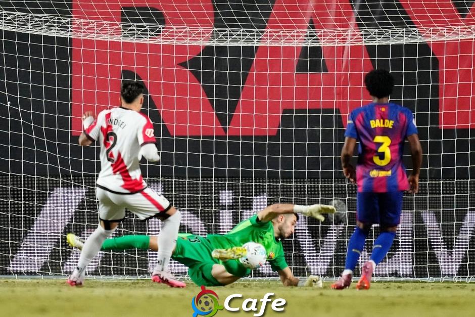 Joan Garcia góp phần hồi sinh Barca&nbsp;