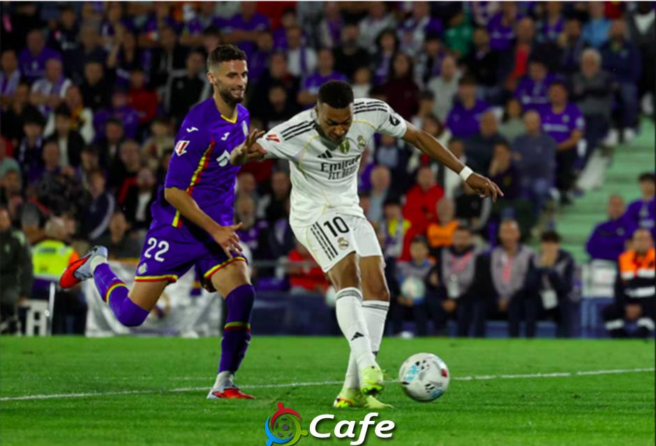 Kylian Mbappe xuất sắc hơn Cristiano Ronaldo? Kylian Mbappe xuất sắc hơn Cristiano Ronaldo?