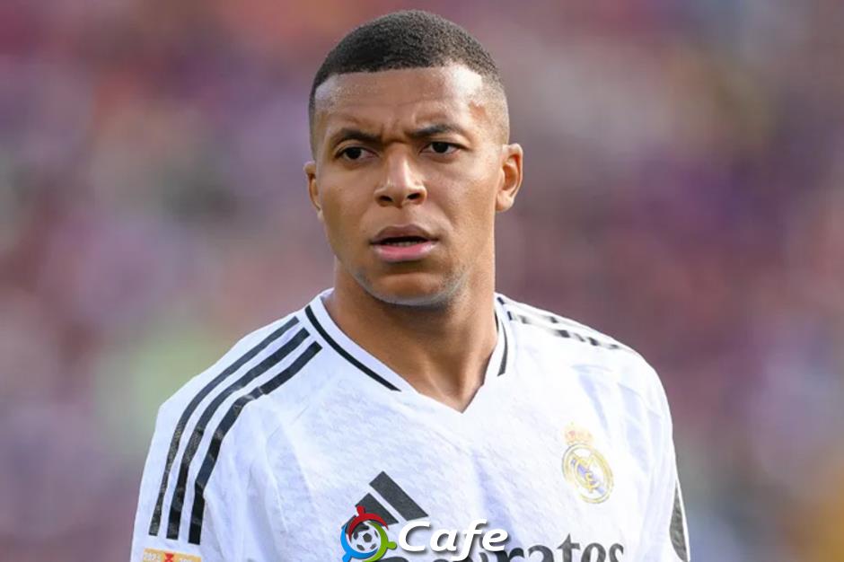 Mbappe gọi điện thuyết phục sao Premier League sang Real Madrid
