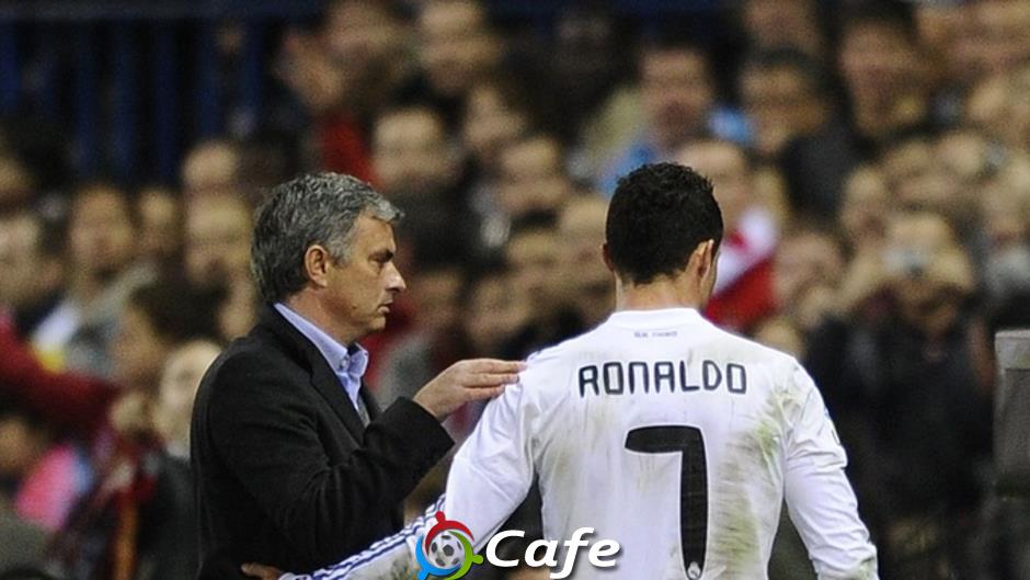 Mourinho nói thẳng về ghế nóng tại Real