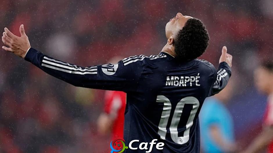 Tại sao Kylian Mbappe lại bùng phát giận dữ lúc này?