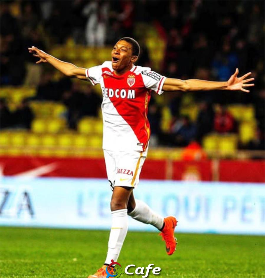 Tròn 10 năm sau bàn thắng đầu tiên của Kylian Mbappe Tròn 10 năm sau bàn thắng đầu tiên của Kylian Mbappe