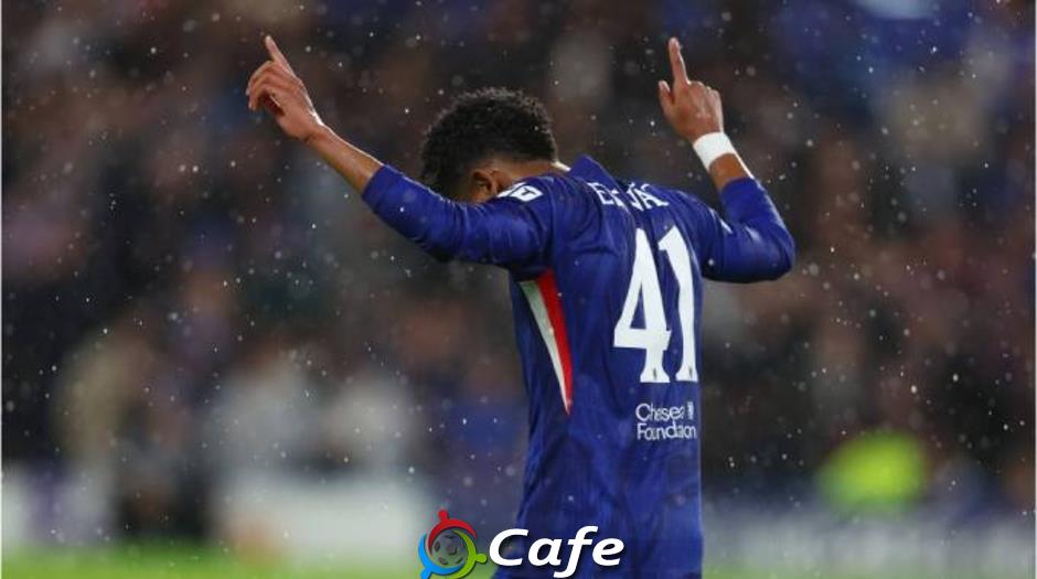 Vinicius mất vị trí số 1 Brazil, sắp thua cả 'hàng hớ' của Barca