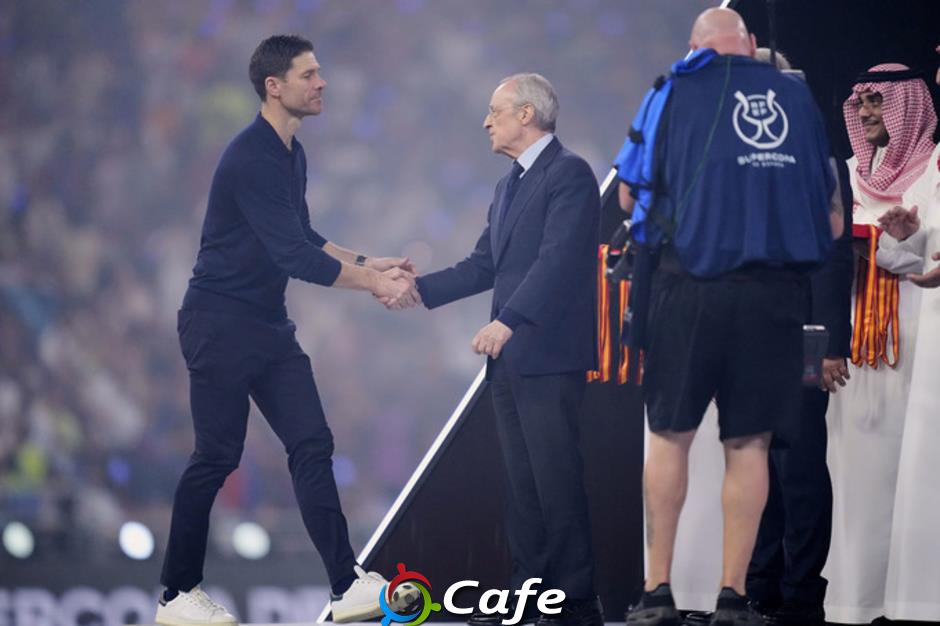 Xabi Alonso thực ra không kém Hansi Flick