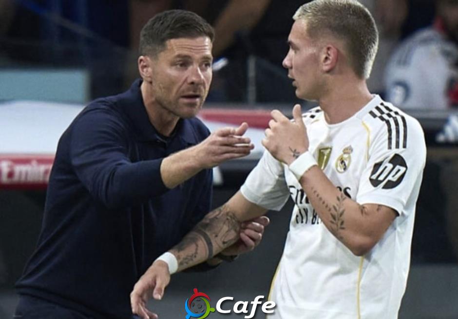 Xabi Alonso trừng phạt một cầu thủ Real Xabi Alonso trừng phạt một cầu thủ Real