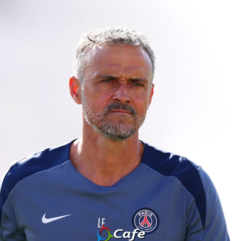 Luis Enrique từ chối gia hạn hợp đồng với PSG