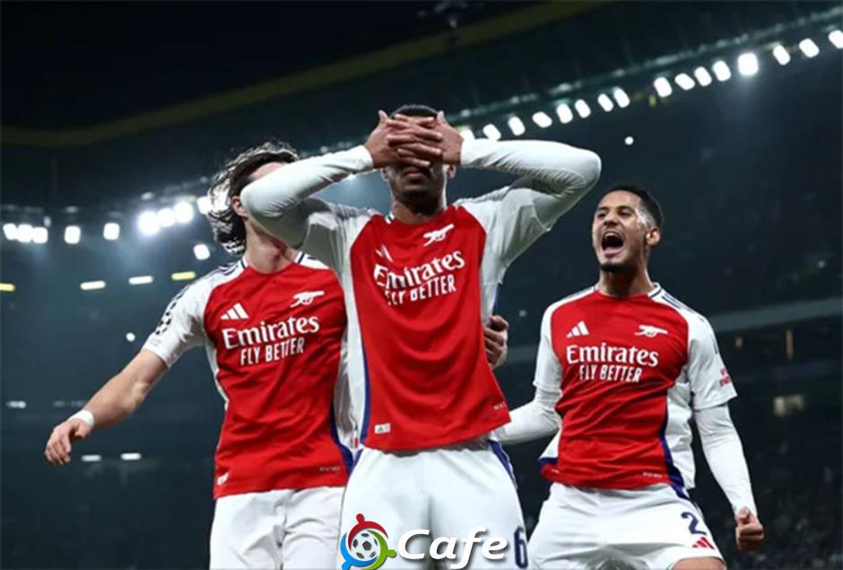 6 lý do Arsenal sẽ 'ăn 4' mùa này