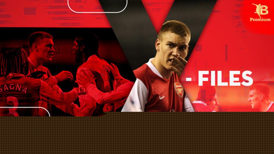 Arsenal & hai kẻ thù cùng chung màu áo