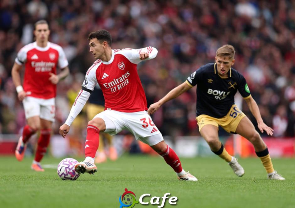Arsenal sẽ vô địch Premier League và phá kỷ lục của Chelsea nhờ hàng thủ?
