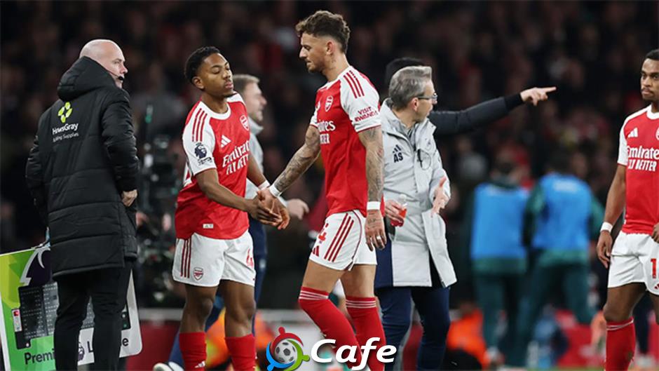 Arsenal tổn thất lực lượng sau chiến thắng may mắn trước Wolves