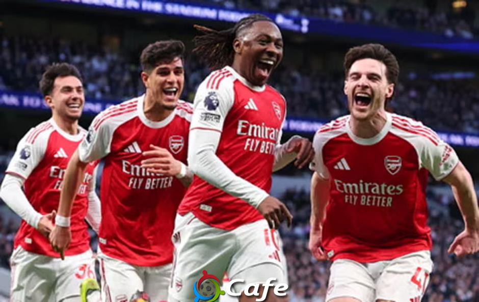 Arsenal trút bỏ 'nỗi hổ thẹn' trong cuộc đua vô địch