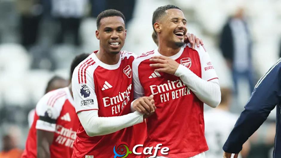 Arsenal vs MU: Quỷ đỏ có 4 ngôi sao góp mặt ở siêu đội hình kết hợp