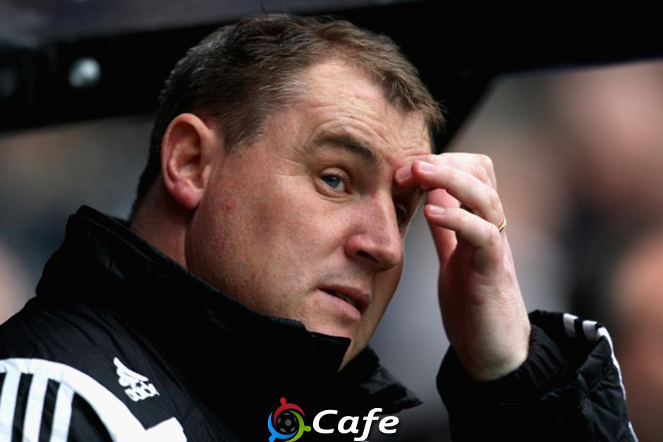 Bi kịch của đội bóng tệ nhất lịch sử Premier League
