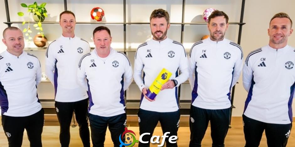 Bóc tách công lao đội ngũ đứng đằng sau Michael Carrick ở MU!