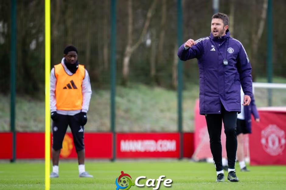 Carrick hủy bỏ quy định của cả Amorim lẫn Ten Hag tại MU Carrick hủy bỏ quy định của cả Amorim lẫn Ten Hag tại MU