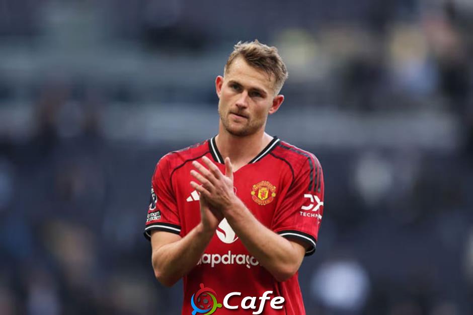 Carrick xác nhận khả năng ra sân của De Ligt ở trận gặp Arsenal