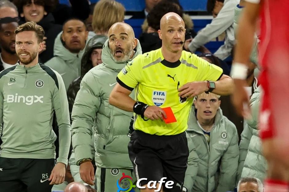 Chelsea sắp lập kỷ lục về thẻ đỏ