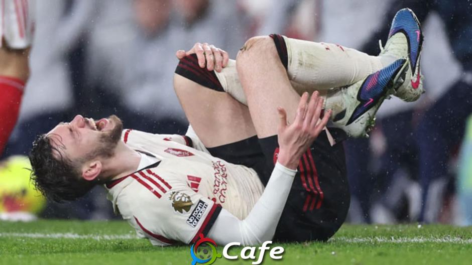Conor Bradley chấn thương nghỉ hết mùa