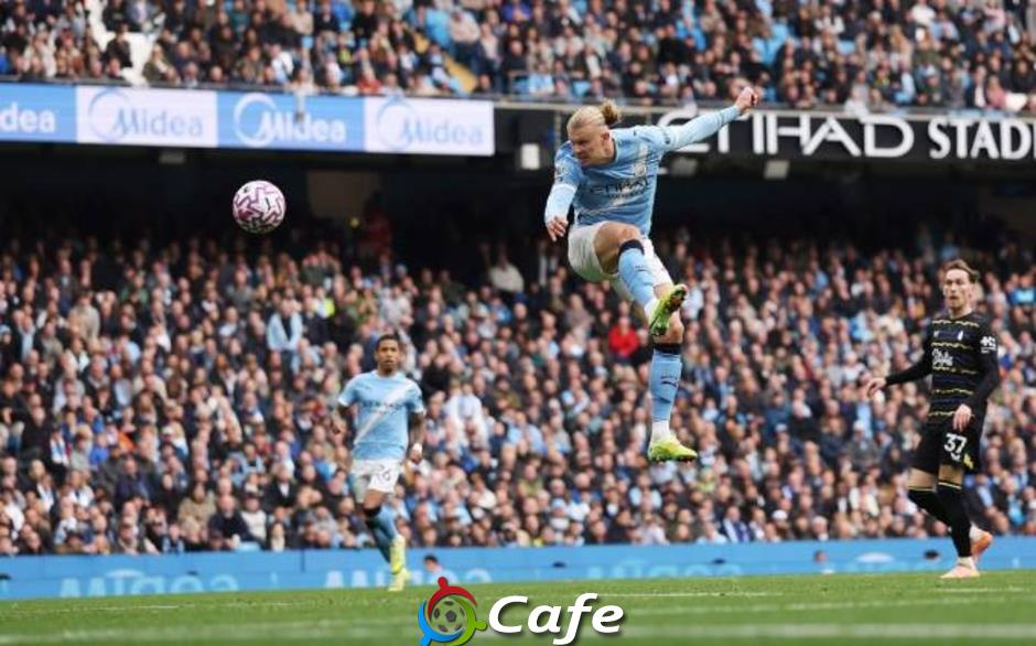 Erling Haaland là phiên bản 'quái vật' của Cristiano Ronaldo