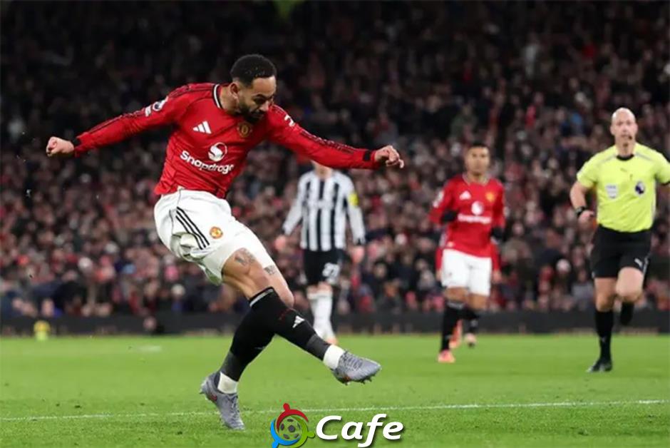 Giải mã những cú sút ‘búa bổ’ của Matheus Cunha