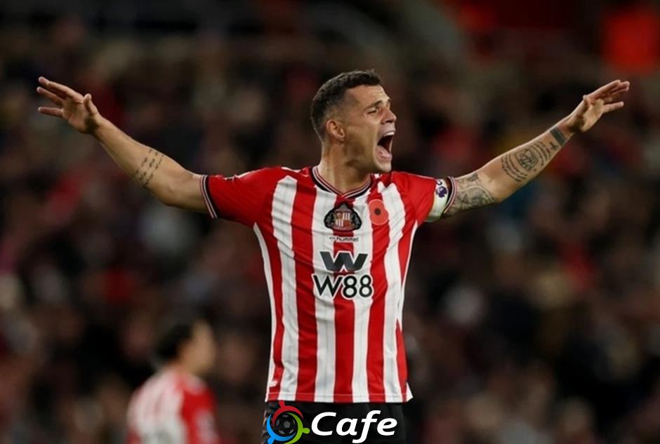 Hai tiền vệ trung tâm hay nhất Premier League đụng độ đêm nay
